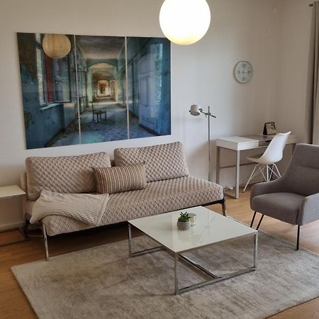 Luxi Luxurioeses Appartement Mit Terrasse Und Garten Mitten In Berlín Exterior foto